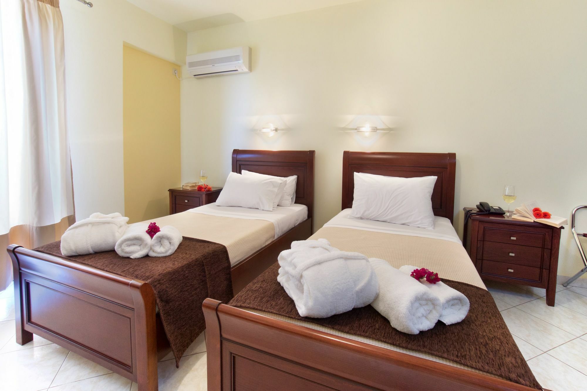 Melmar View Hotel Manganos Exterior photo